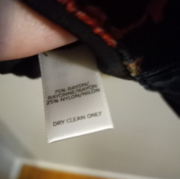 NWT Loft Off the Shoulder floral print Top Size XS - Picture 10 of 11